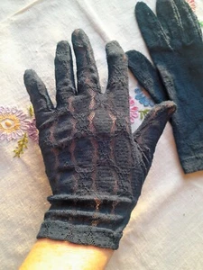 Vintage Navy Blue Lace Gloves - Picture 1 of 4