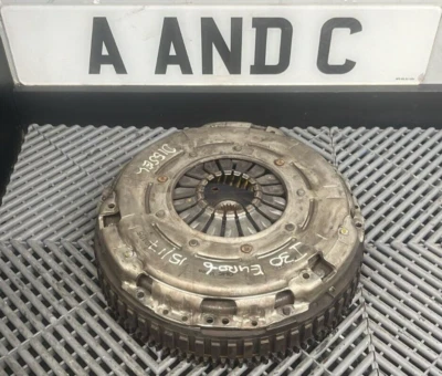 HYUNDAI I30 MK2 2014-2016 1.6 DOHC-TCI (D4FB-6) DIESEL FLY WHEEL AND CLUTCH - Image 1 of 4