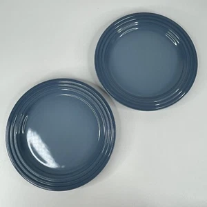 2 platos de postre para ensalada de gres azul Le Creuset CHAMBRAY 8,5"/22 cm - Imagen 1 de 10