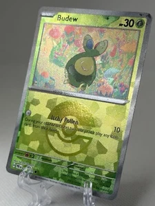 Budew (Poke Ball Pattern) 004/131 Prismatic Evolutions Holo Nm - Picture 1 of 3