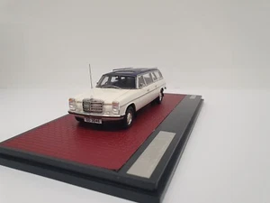 1/43 MERCEDES-BENZ W114 LWB CRAYFORD ESTATE 1971 MATRIX MX51302-211 MODELO COCHE - Imagen 1 de 8