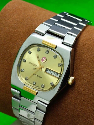 vintage RADO VOYAGER watch 17 Jewels Automatic Day / Date Indicator - Image 1 of 4