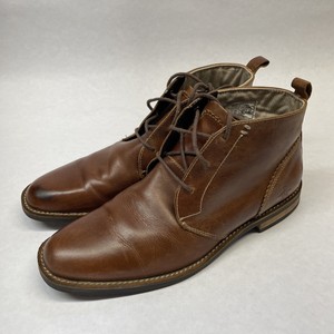 penguin hank chukka
