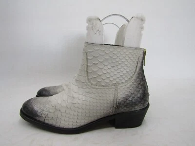 Zadig & Voltaire Talla 36 EUR Blanco Cuero Estampado Serpiente Cremallera Tobillo Moda Botas Foto 1 de 4