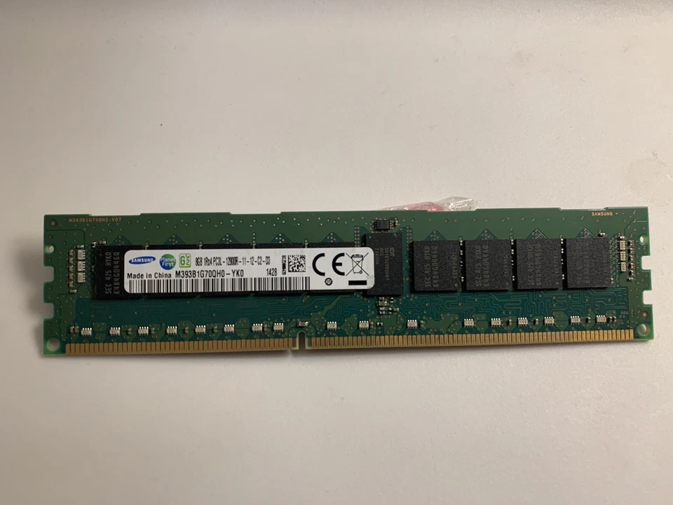 Samsung 8GB 1Rx4 PC3L-12800R-11-12-C2-D3 M393B1G70QH0-YKO - Image 1 of 1