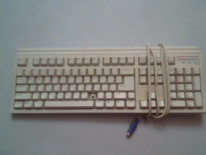 Packard Bell Keyboard 5131C 120059-01 E5XKBM10510 PS/2 - vintage, working - Picture 1 of 8