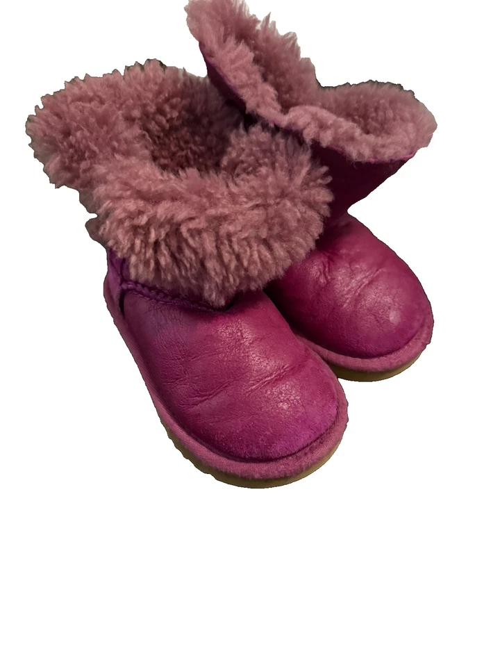 Ugg Bebé Niño Botas Botines Niñas Rosa Magenta EU 22.5, US 6 Botón Bailey Foto 1 de 4