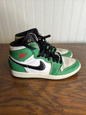 Nike Air Jordan 1 Retro Alto OG Verde Suerte Juvenil 2.5 EE. UU. ¡Buen Estado! Foto 1 de 4