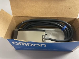 Omron E3X-A21 2M Photoelectric Switch - New in Box - Picture 1 of 5