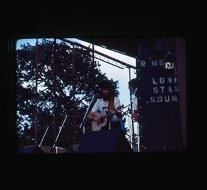 Banda de festival de conciertos 1975 escenario en vivo rock 35 mm diapositiva transparencia 4 - Imagen 1 de 2