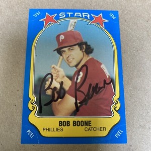 Bob Boone Signed 1981 Fleer Star Sticker Philadelphia Phillies Autographed #79