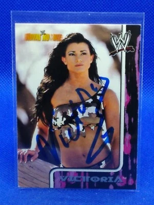 AUTOGRAPH Victoria 2002 Fleer WWE Royal Rumble #61 - Image 1 of 2