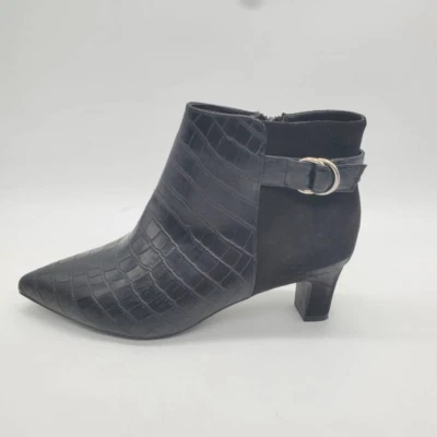 Botas Delmar East 5th para mujer negras cocodrilo en relieve imitación cuero cremallera lateral 7,5 W Foto 1 de 4