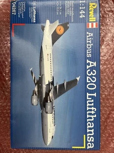 Revell N. 04267 1/144 Airbus A320 Lufthansa Sigillato - Foto 1 di 1