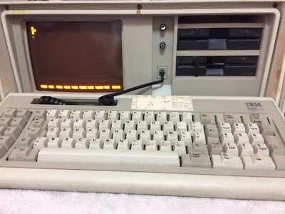 IBM 5155 PC Portable 1984 collector très rare à la vente dans cet état - Photo 1/4