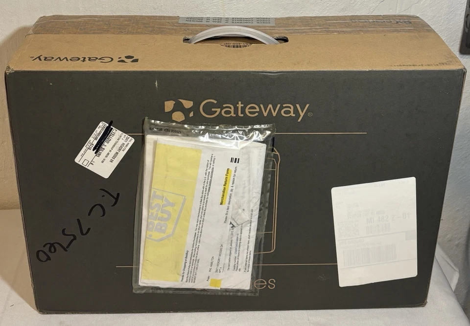 Gateway SX2865-UR338 Desktop Computer - SEALED NEW! - Image 1 of 4