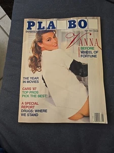 1987 PLAYBOY MAGAZINE VANNA WHITE - Picture 1 of 16