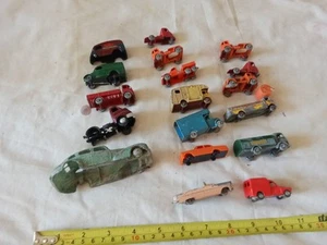 SOME OLDER CARS & VANS  MADE FROM DIE CAST AND PLASTIC MIXED SCALES  (D49) - Picture 1 of 6