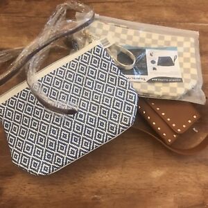 lot of accessories4 Belt Make Up Travel Bags Purse Belt New 