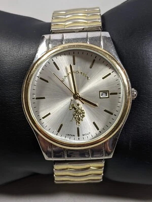 Reloj US Polo Club esfera plateada caja redonda 37 mm SS banda elástica  Foto 1 de 4