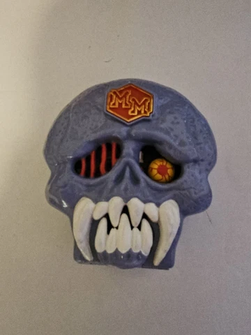 Vintage Mighty Max SKULL DUNGEON Doom Zone Bluebird Horror Toy 1992 Cover
