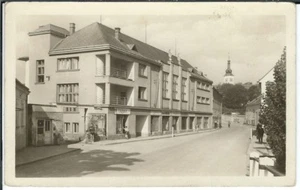 Ansichtskarte Datschitz/Dacice - Blick auf das Kulturzentrum - Tabakladen - s/w - Picture 1 of 2