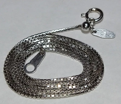 Solid 18k white gold 1mm adjustable box chain necklace 3.65 grams nickel-free - Image 1 of 4