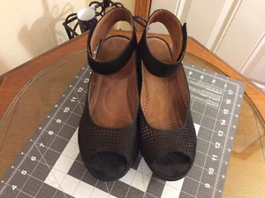 Clarks Artisan Black Suede Ankle Strap Wedge Size 10D Easy Hook and Loop Closure - Picture 1 of 15