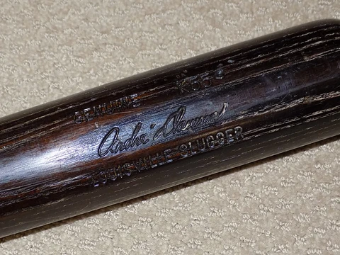Andre Dawson H&B Game Used Rookie Bat Montreal Expos Cubs HOF PSA GU 9 Cover