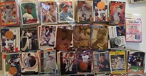 MÁS DE 1.000 TARJETAS DE BÉISBOL SURTIDAS/20 TARJETAS DE BALONCESTO. ALGUNOS VALEN $2-7 CADA UNO - Imagen 1 de 1