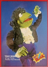 THE MUPPETS - Card #07 - PIGGY REIGNS - (FROG) PRINCE - 1993