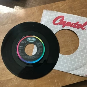 Peabo Bryson Roberta Flack. Born to Love - Capitol - B-5242 45 1/min Schallplatte Vinyl ex - Bild 1 von 1