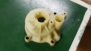 EVINRUDE JOHNSON IMPELLER HOUSING 435990 - Bild 1 von 2