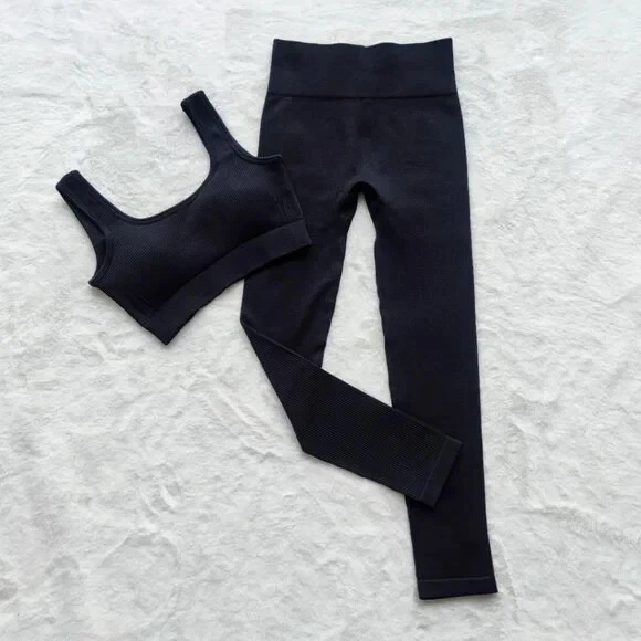 Women's Seamless Two-Piece Knit Sports Bra and Leggings - Image 1 of 1