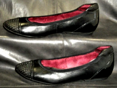 Tamaris Mujer Cuero Negro con Patente/Tachuela Puntera Plana Zapatos de Bomba Talla EUR 40 Foto 1 de 4