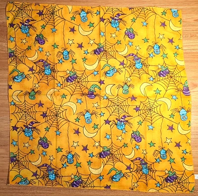 Pañuelo Bandana 21" Halloween Espeluznante Bruja Arañas Telarañas C10 De Colección Nuevo de Lote Antiguo Foto 1 de 4