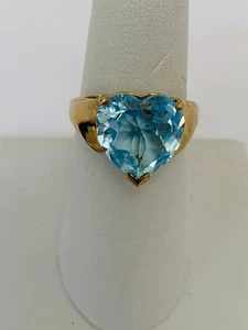 Anillo Topacio Azul Oro Amarillo 10k Forma Corazón Talla 6 3/4 - Imagen 1 de 16