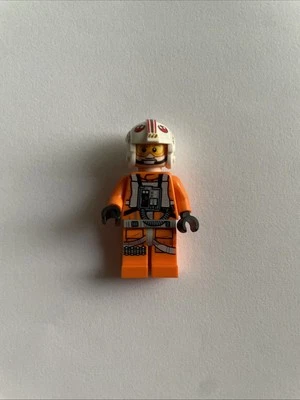 LEGO Star Wars - Snowspeeder Pilot - Minifig / Mini Figure - Image 1 of 2