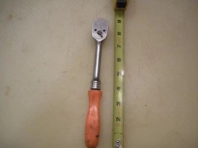 LLAVE DE TRINQUETE A PRESIÓN F836 3/8 8 1/2 PULGADAS PULGADAS COMPRUÉBALO Foto 1 de 4