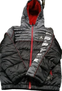 $125 Jordan Boys Puffer Full Zip Hoodie Black/Red 957953-023 Size LARGE #84 - Picture 1 of 4