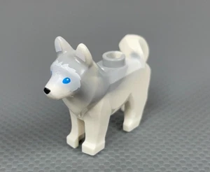 LEGO Minifigure Husky Cane Occhi Blu Naso Nero Bianco Marmorizzato Grigio Bluastro - Foto 1 di 10