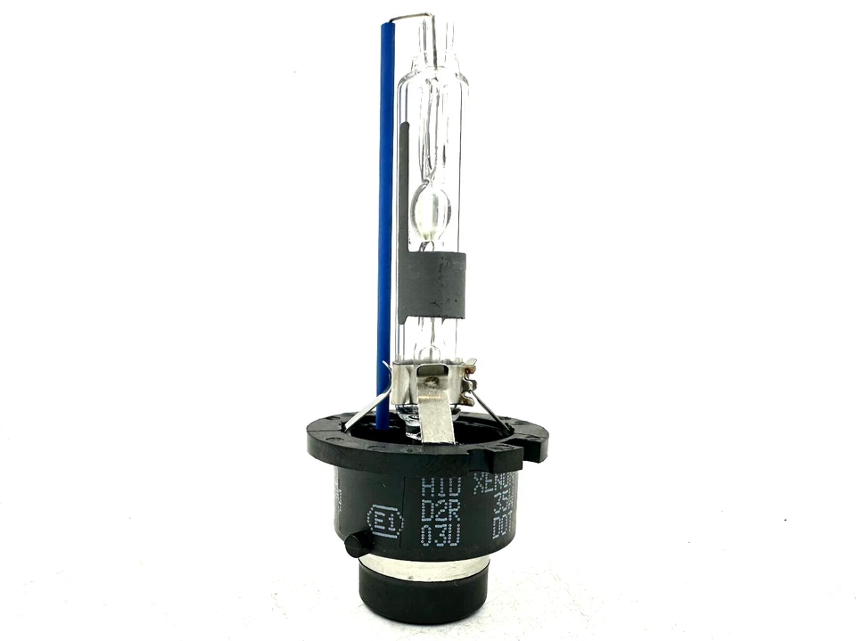 New D2R 6000K 35W Xenon Headlight HID Bulb - Image 1 of 1