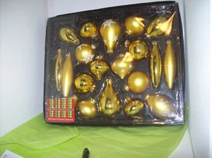 20 PK MIXED SHAPED GOLD GLASS ORNAMENTS "HAPPY HOLIDAY" - Picture 1 of 2