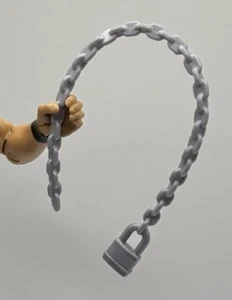 WWE Kette mit Schloss Zubehör Mattel Figur Requisite 1/12 C5 - Bild 1 von 2