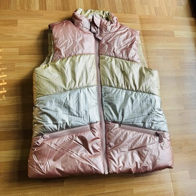 Chaleco hinchado metálico multicolor Tucker and Tate talla 7 Foto 1 de 4