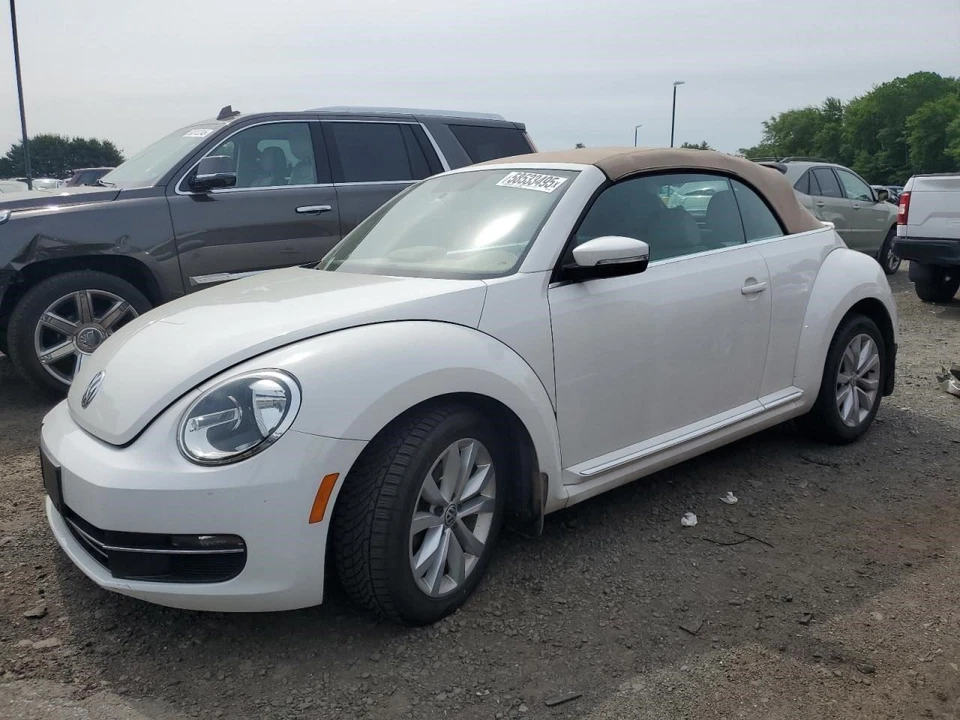(LOCAL PICKUP ONLY) Fuel Tank Fits 13-16 BEETLE 1994409 Foto 1 de 4