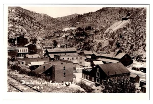 BLACK HAWK, COLORADO - 1930'S VIEW - TOWN & COUNTRY - OLD REAL PHOTO POSTCARD - Picture 1 of 2