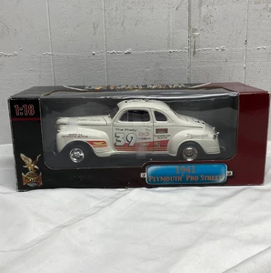 DIECAST METAL DELUXE EDITION 1941 PLYMOUTH PRO STREET ITEM#: 92399 - Picture 1 of 3