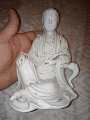 Антикварный китайский Dehua Blanc de Chine с маркировкой He Chaozong mark 1600-1700-е Гуаньинь - Изображение 1 из 4