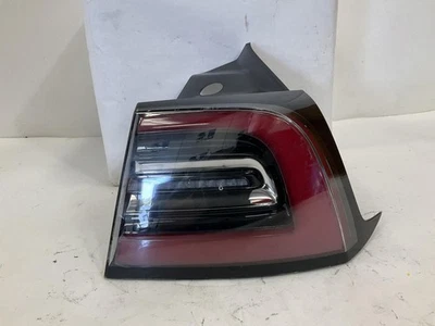 2017-2023 Tesla Model 3 Right Taillight Quarter Panel Mounted Factory OEM 2021 - Image 1 of 4